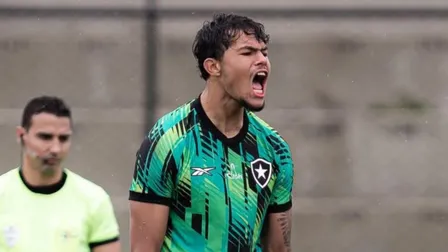 Bruno Samudio, ex-Athletico, é afastado do Botafogo por indisciplina