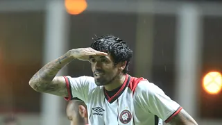 Relembre 10 grandes momentos de Lucho González no Athletico