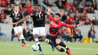 Recuperado de lesão, Vitor Roque retorna ao Athletico após dois meses