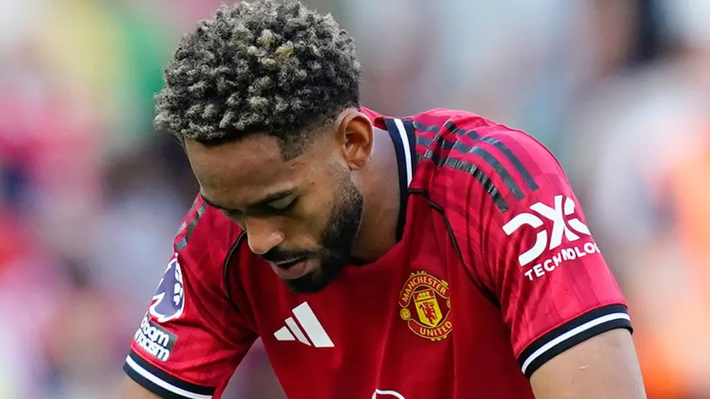 ex-coritiba matheus cunha manchester united