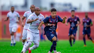 Nem um elefante seria tão insensível como é Hélio Cury com o Paranaense