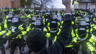 NBA adia partida após protestos por morte de homem negro pela polícia