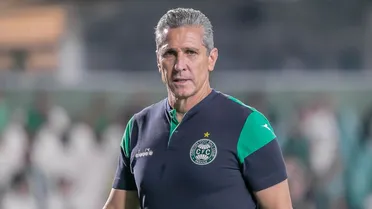 Jorginho se despede do Coritiba e revela dívida de antiga diretoria