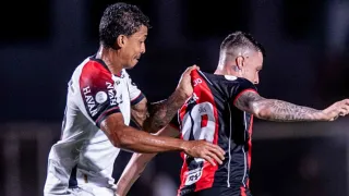 Soberba? Líder do Athletico manda recado após eliminação na Copa do Brasil