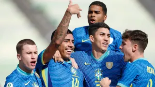 Brasil supera a Colômbia, segue 100% no hexagonal final e encaminha vaga no Mundial