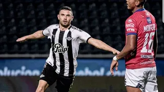 Coritiba encaminha acerto com atacante argentino