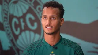 Único reforço até aqui, Morelli cita ansiedade no Coxa: “A gente quer ser campeão”