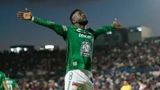 Reforço do Athletico detalha conversa com Odair: “Contou que o time era bom”