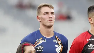 Com Bento suspenso, Léo Linck ganha chance e fará estreia no Brasileirão