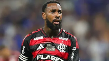 Futebol brasileiro se distancia profundamente do europeu e seleção vira chacota