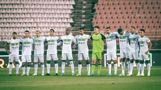 Vitória do Coritiba é marcada por homenagens às vítimas do acidente do Crocodiles