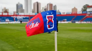 Paraná Clube aposta em zagueiro ex-Athletico como novo xerife