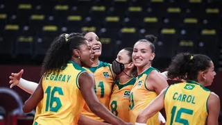 Vôlei feminino passa fácil pela Coreia do Sul e estreia com vitória em Tóquio