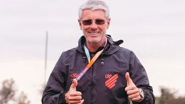 Odair vira técnico mais longevo do Athletico no século; recorde histórico impressiona