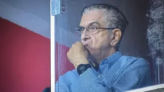 Athletico é engolido pelo Vila Nova com Petraglia no camarote em Goiânia