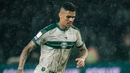 Reforço do Coritiba desabafa após estreia e manda indireta para o Internacional