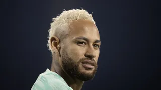 Humorista é processado por Neymar após debochar do jogador