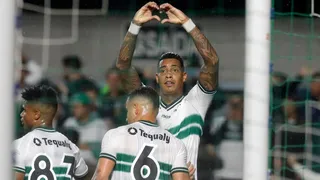 Após denúncia do MP-GO, Alef Manga não participa de treino do Coritiba