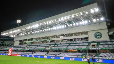 Após polêmica, Coritiba instala novidade para a torcida no Couto Pereira