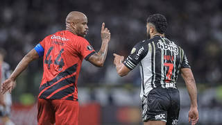Hulk e Thiago Heleno comentam duelo particular no Mineirão e trocam elogios