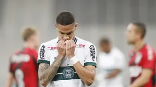 Derrota no clássico expõe fragilidade do Coritiba em duelos mais complicados