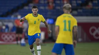 Bruno Guimarães comanda meio de campo na estreia da seleção brasileira