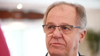 FPF tem reunião com secretário da saúde para definir futuro do Paranaense