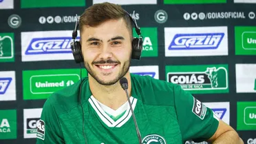 Técnico do Paraná elogia estreias e projeta entrada de reforço de última hora