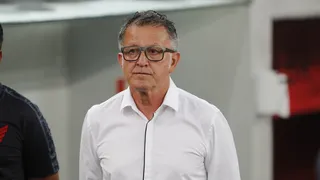 Tem muita coisa acontecendo ao mesmo tempo no Athletico