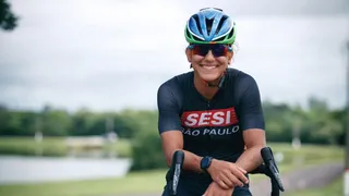 Triatleta Luisa Baptista, atropelada durante treino de bicicleta, é transferida para o HC