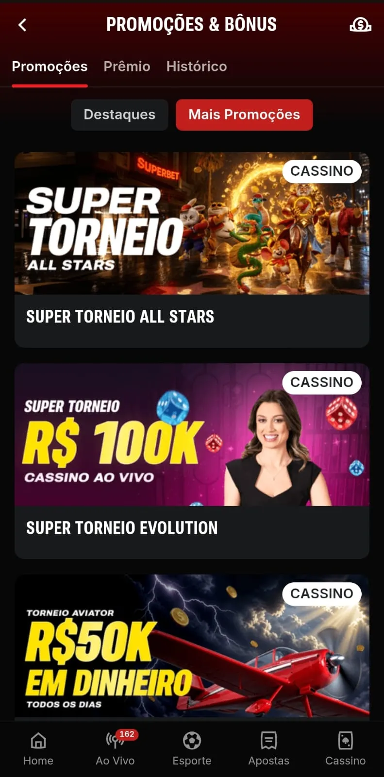 Banners dos torneios na página de promoções da Superbet para cassino e cassino ao vivo.  