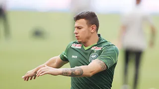 Coritiba quer permanência de Hugo Moura e Sarrafiore para a próxima temporada
