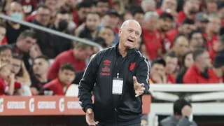 Felipão roda elenco e utiliza 33 jogadores no Athletico; veja raio-x