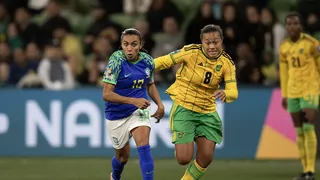 Brasil só empata com a Jamaica e é eliminado na primeira fase da Copa