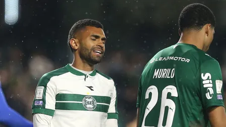 Coritiba não segura o Palmeiras e tem retorno amargo ao Brasileirão