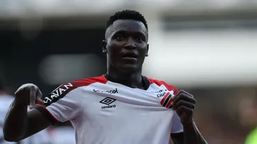 Viveros decide, Athletico vence o Remo e entra no G4 do Brasileirão