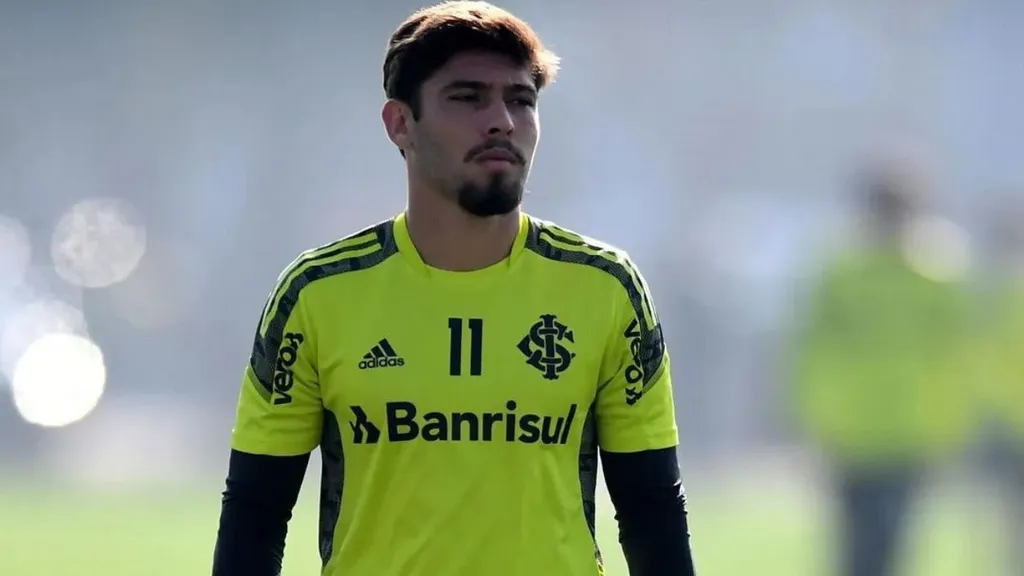 lucas-mazetti-reforco-parana-clube