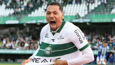 No estilo ‘saber sofrer’, Coritiba bate Avaí e é vice-líder da Série B