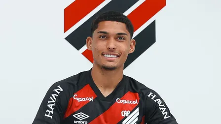 Athletico renova contrato de promessa até o fim de 2030