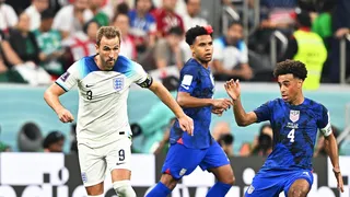 Inglaterra e Estados Unidos empatam sem gols e adiam classificação