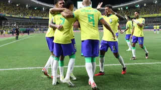 Em noite histórica, Brasil goleia Bolívia na estreia do técnico Fernando Diniz