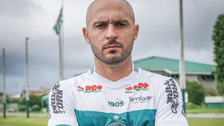 Apresentado no Coxa, Régis destaca: “Que a gente possa conquistar coisas grandes”
