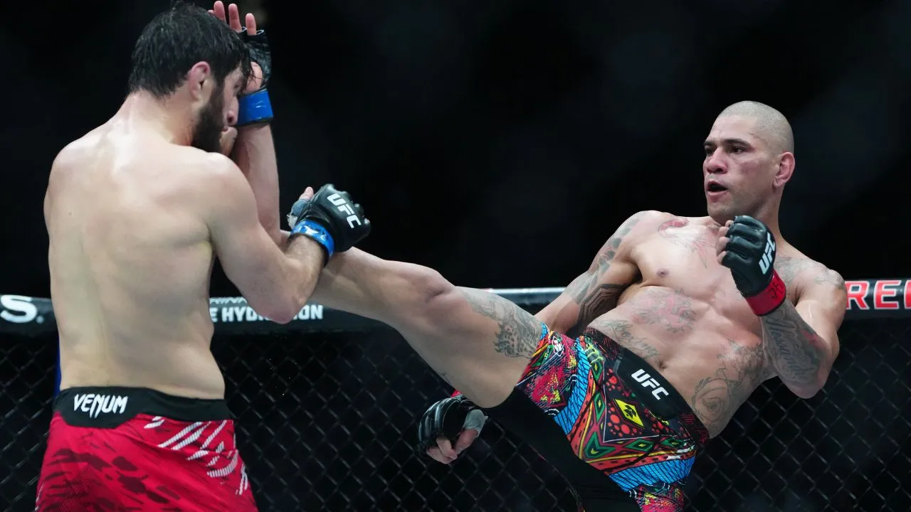 Magomed Ankalaev e Alex Poatan no UFC 313. Foto: Icon sport