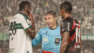 Coritiba x Athletico bate recorde negativo no Brasileirão 2026