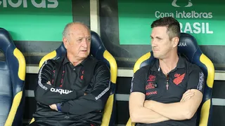 Flamengo reclama de árbitro e Felipão rebate: “Choradeira e gritinho de histeria”