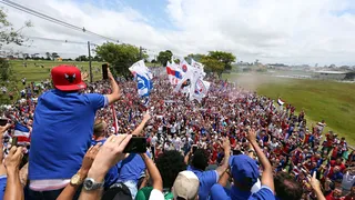 Jogadores cobram Paraná na Justiça por premiação do acesso de 2017