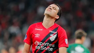 Athletico e Coritiba aparecem em ranking dos clubes com mais lesões nos últimos 10 anos