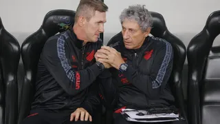 Athletico empurra os problemas para debaixo do tapete