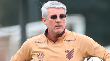 Meia do Athletico é convocado para a seleção brasileira sub-20