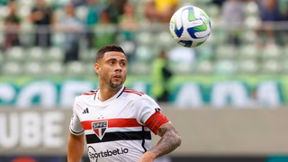 Dorival chama responsabilidade no São Paulo e mostra frustração